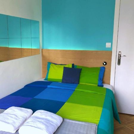 Apartamentos Smartrenting Gran Via Madrid Exterior photo