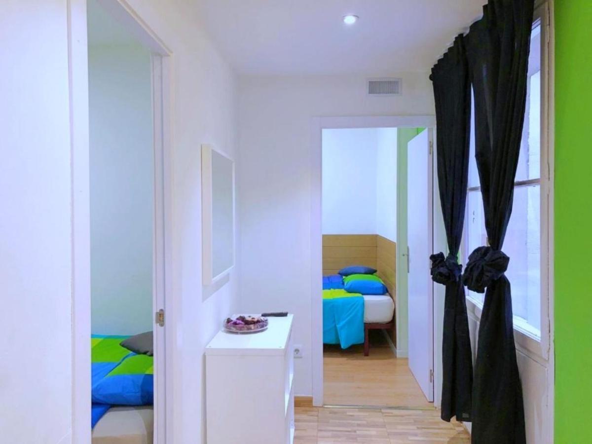 Apartamentos Smartrenting Gran Via Madrid Exterior photo